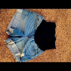 Maternity shorts